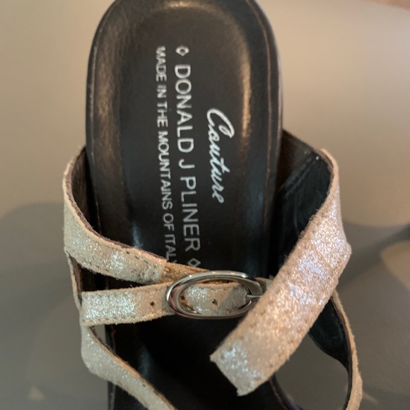 Donald J Pliner Sandals - Picture 5 of 12